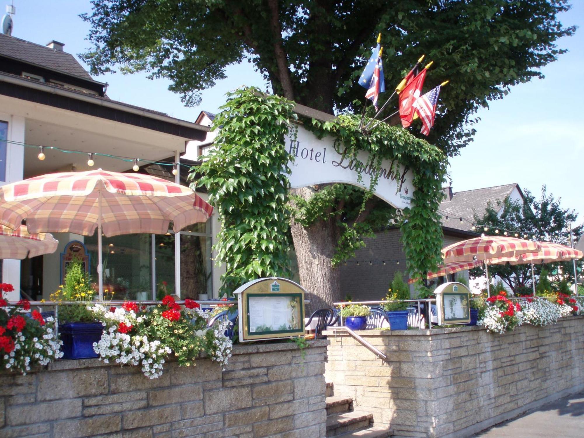 Hotel Lindenhof à Osterspai Extérieur photo